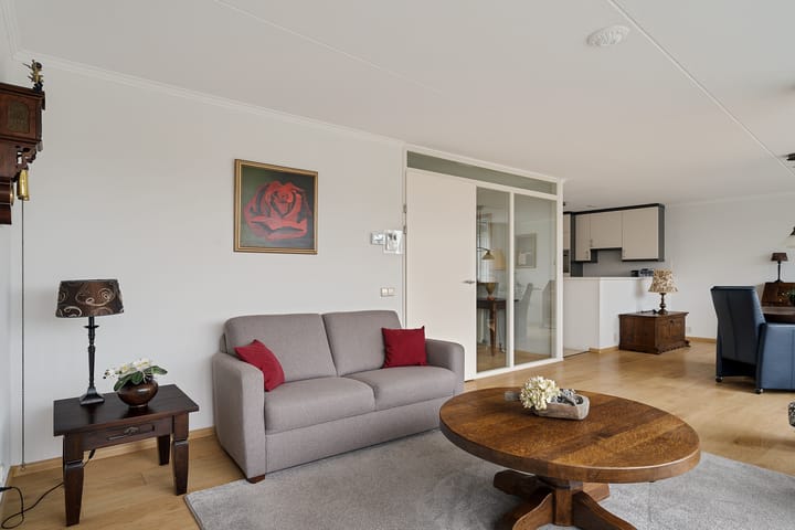 Foto 12 van Marktplein 106