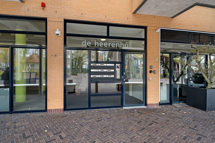 Photo 4 of Marktplein 106