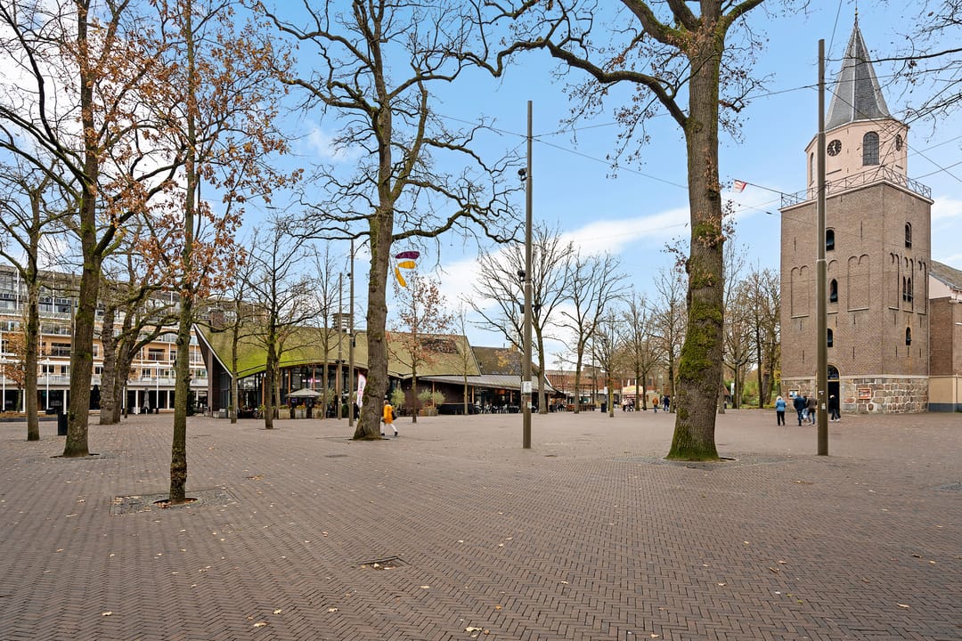 Photo 43 of Marktplein 106