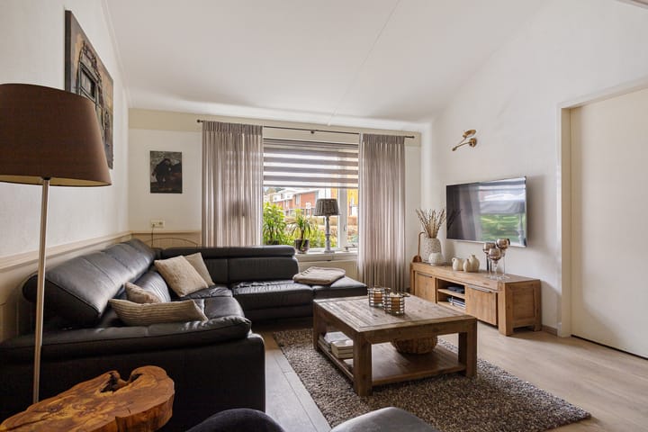 Foto 8 van Warmeerweg 143