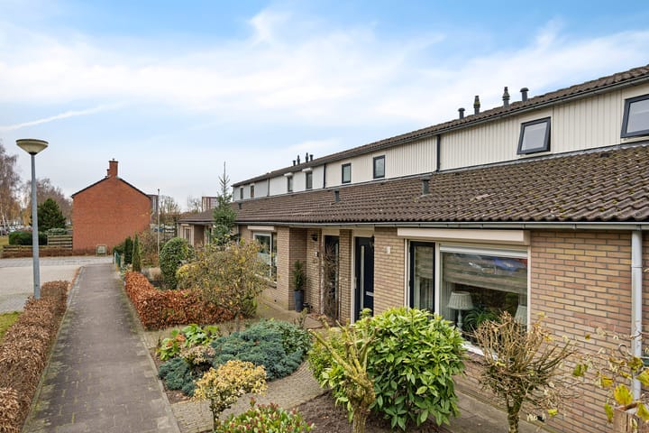 Foto 44 van Warmeerweg 143