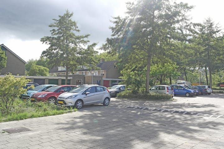 Photo 4 of Bremstraat 64