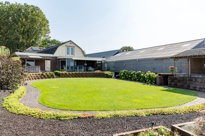 Foto 58 van Aijenseweg 24