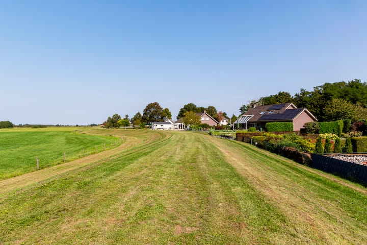 Foto 60 van Aijenseweg 24