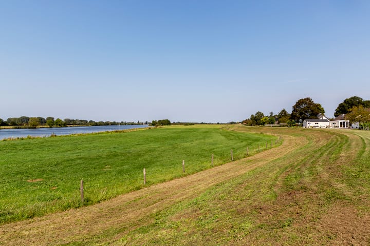 Foto 61 van Aijenseweg 24