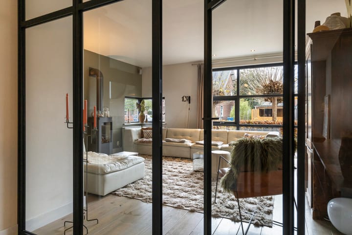 Photo 11 of 1e Wormenseweg 201