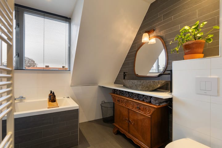 Photo 31 of 1e Wormenseweg 201