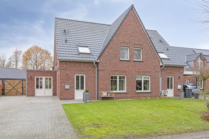 Foto 4 van Emmerikseweg 4-D