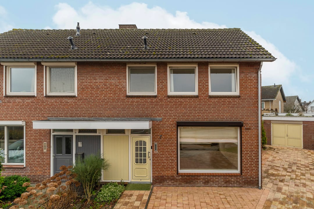 Photo 1 of Oranje Nassaustraat 7