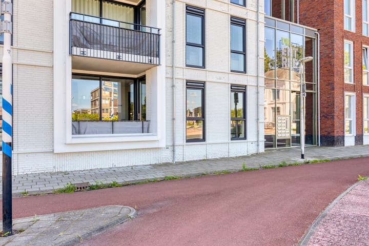 Photo 5 of Singelweg 2-B