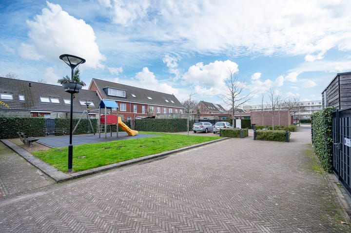 Foto 37 van Freyjaplantsoen 122