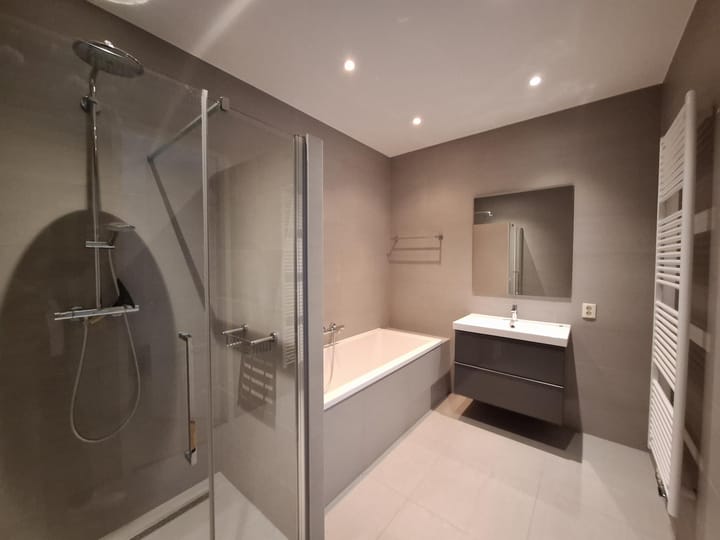 Foto 9 van Loods Holland 8