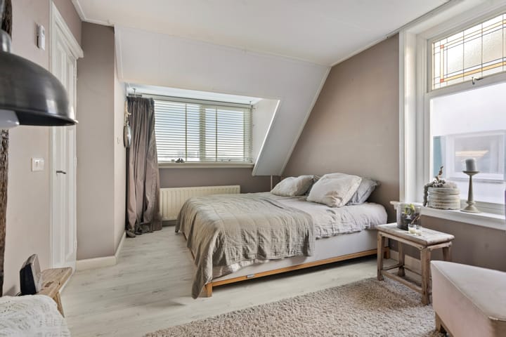 Photo 25 of Onderlangs 4