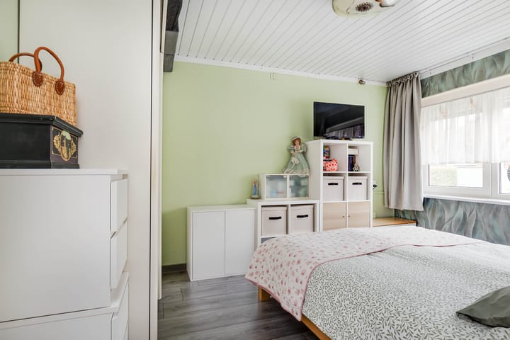 Foto 15 van Merelstraat 10