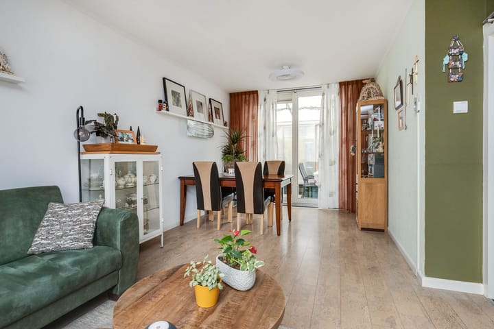 Foto 8 van Merelstraat 10