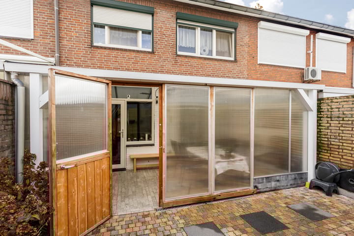 Foto 24 van Merelstraat 10