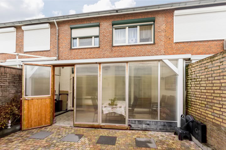 Foto 25 van Merelstraat 10