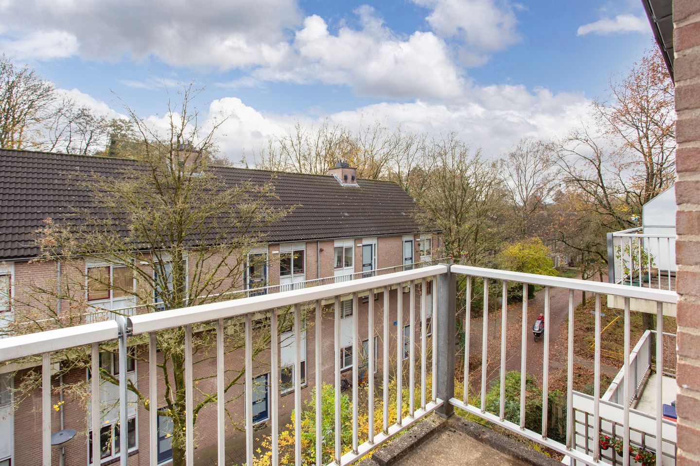 Photo 4 of Willem van Otterloostraat 12