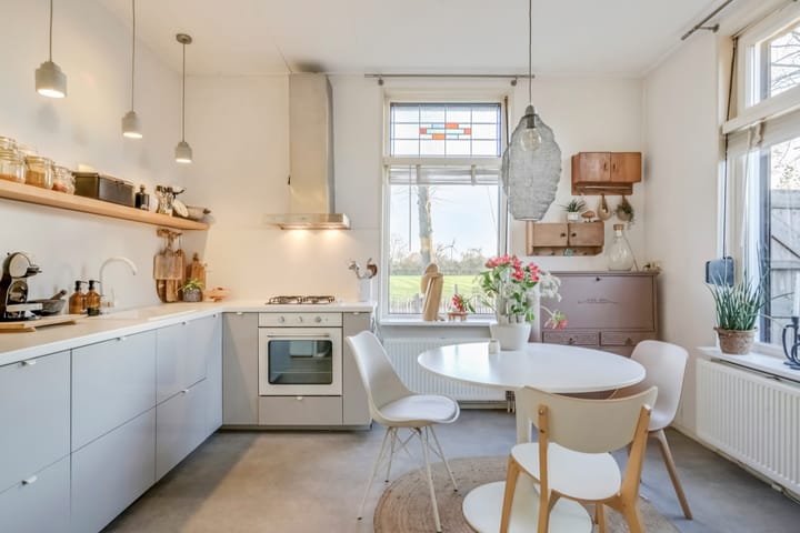 Foto 2 van Emmerikseweg 18-B