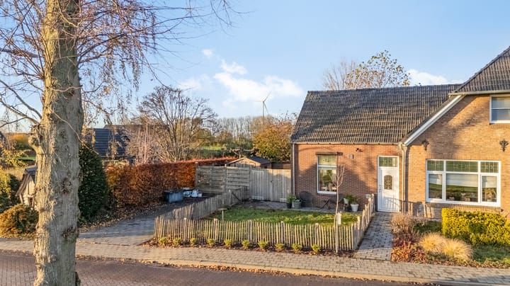 Foto 7 van Emmerikseweg 18-B