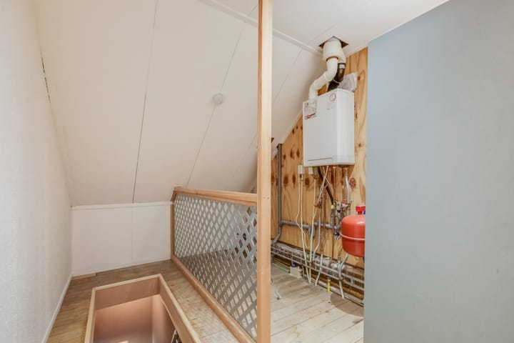 Foto 23 van Emmerikseweg 18-B