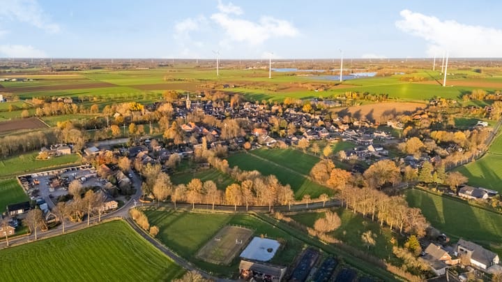 Foto 36 van Emmerikseweg 18-B