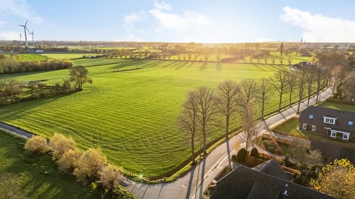 Foto 38 van Emmerikseweg 18-B