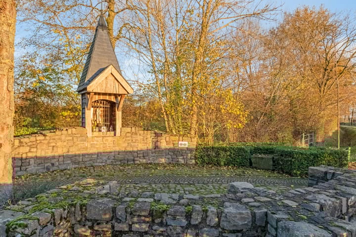 Foto 45 van Emmerikseweg 18-B