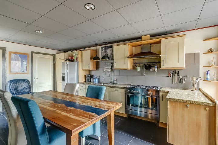 Photo 10 of Provincialeweg 53