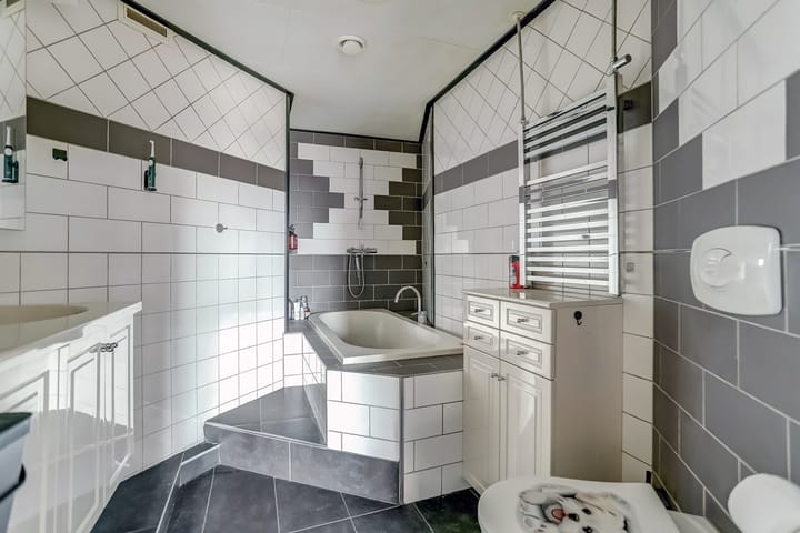 Photo 19 of Provincialeweg 53