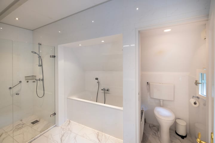 Foto 36 van Groteweg 123