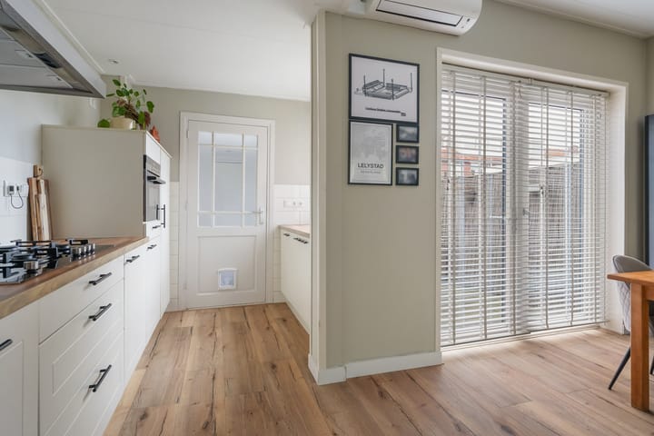 Foto 12 van Swammerdamstraat 43