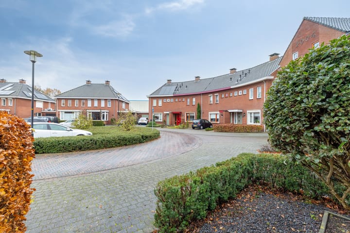 Photo 45 of Willem Schuurmanlaan 17