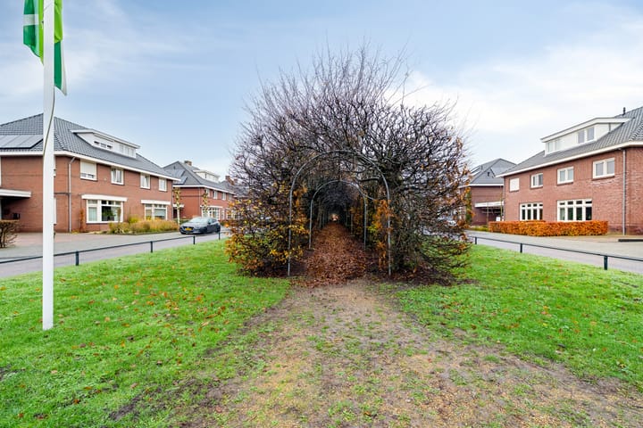 Photo 48 of Willem Schuurmanlaan 17