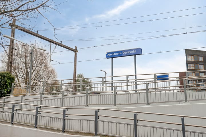 Foto 25 van Linie 557