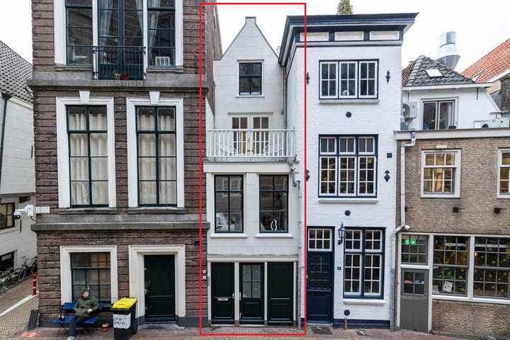 Foto 2 van Achter de Kerk 8-J