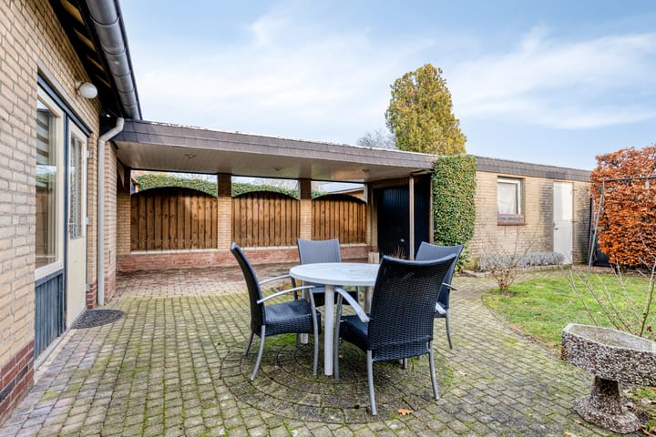 Foto 30 van Tulpenstraat 4