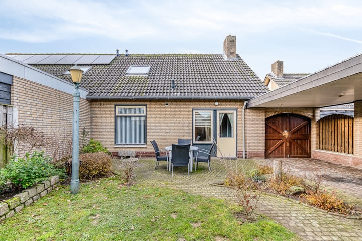 Foto 28 van Tulpenstraat 4