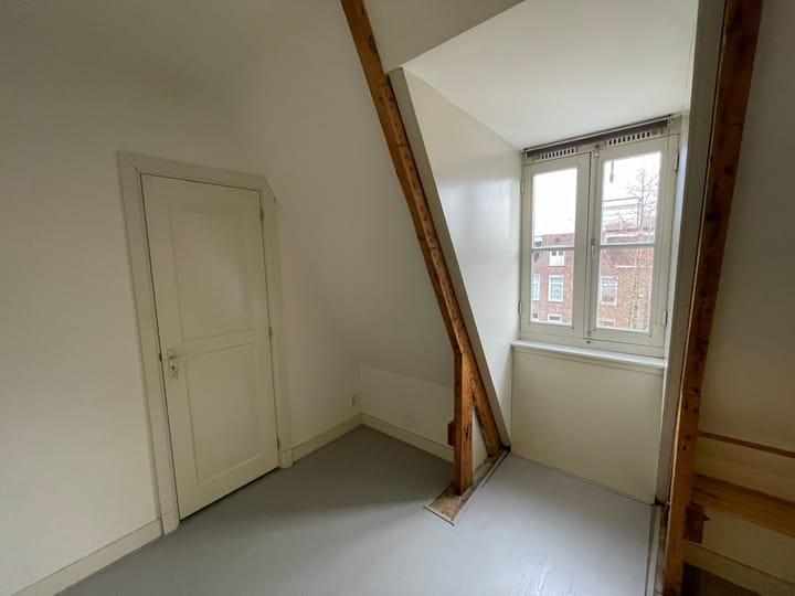 Foto 6 van Molukkenstraat 66-C