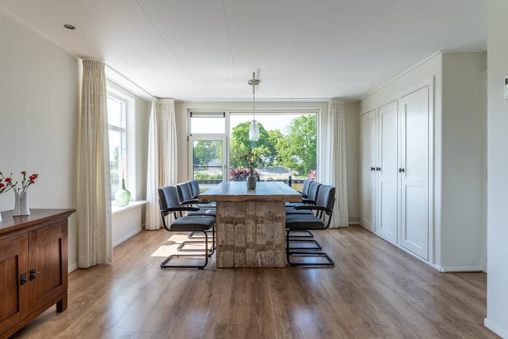 Photo 5 of It Heech 25