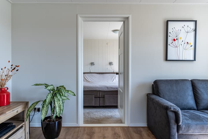 Photo 14 of It Heech 25