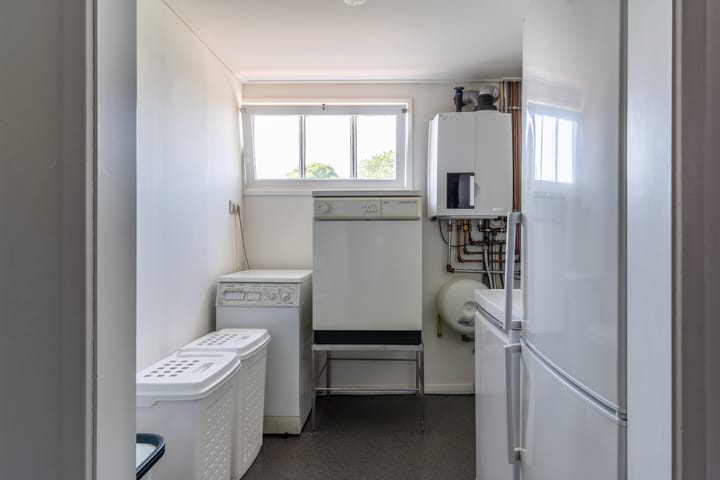 Photo 29 of It Heech 25