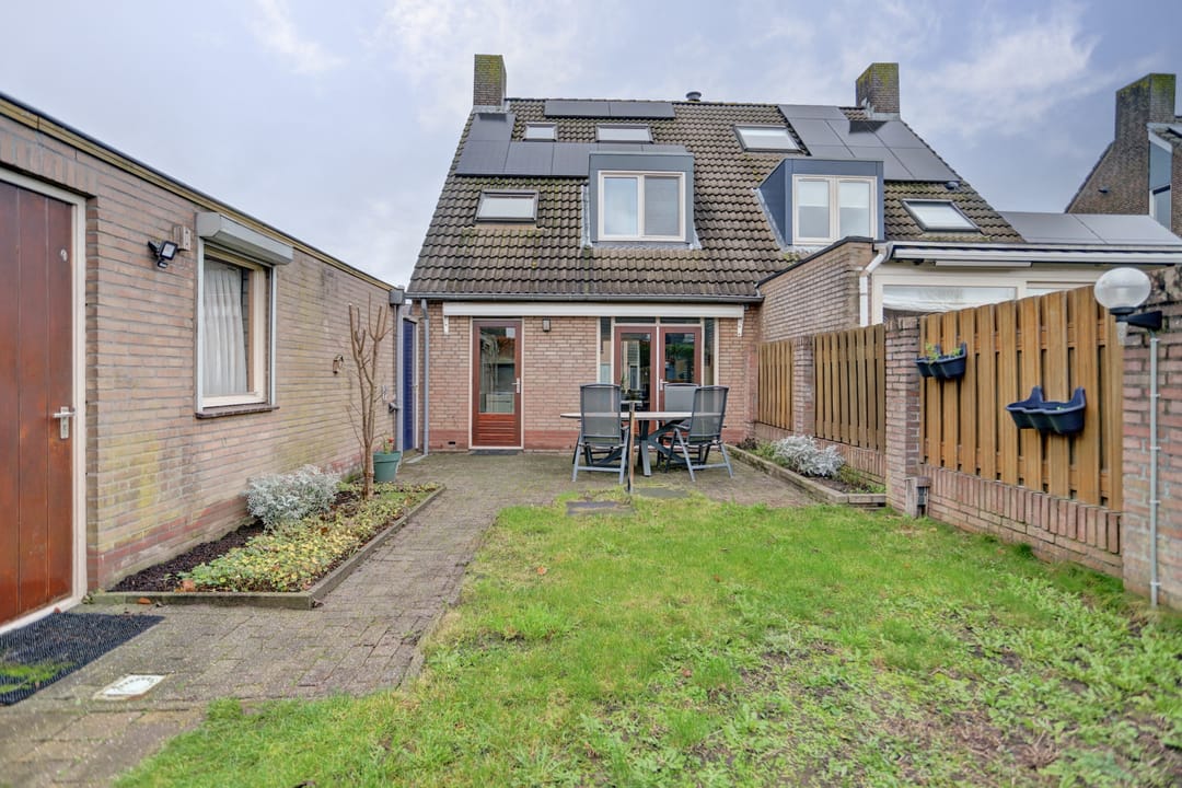 Photo 2 of Boterbloemstraat 11