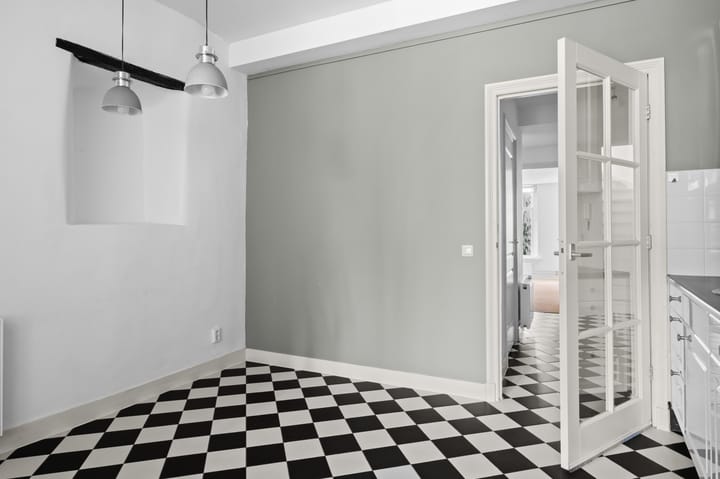 Photo 8 of Heukestraat 5