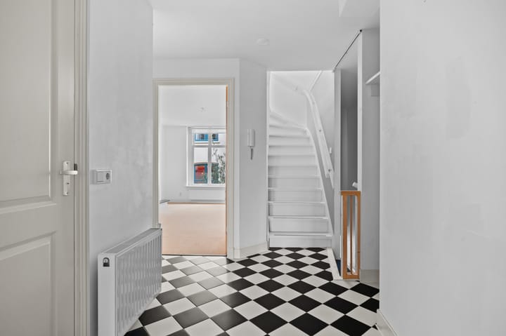 Photo 15 of Heukestraat 5