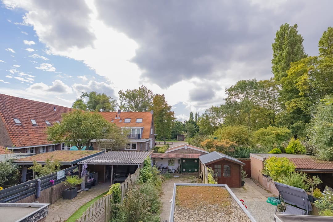 Photo 16 of Smidt van Gelderstraat 43