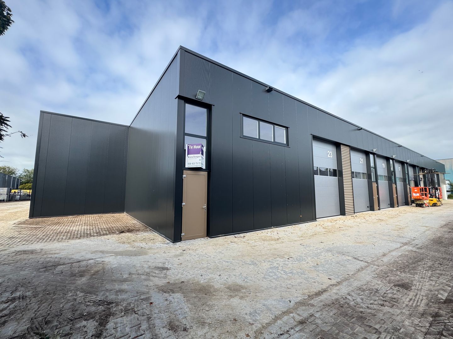 Bekijk foto 2 van Pascalweg 23