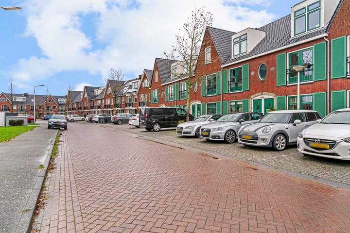 Foto 23 van Zwanebloemweg 40