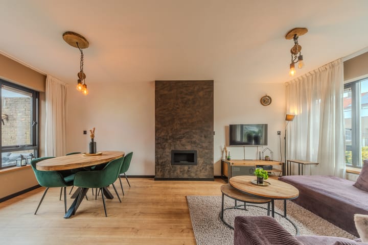 Photo 13 of Van Eckstraat 25