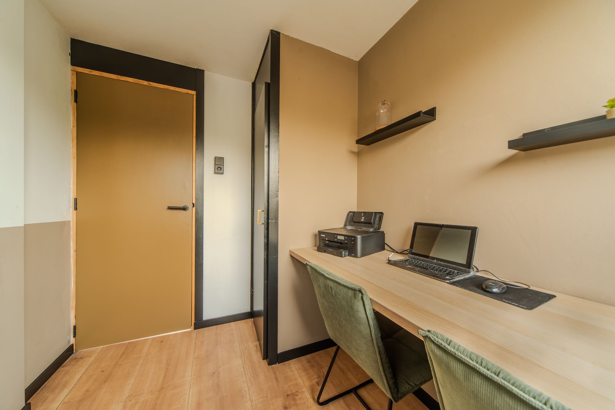 Foto 33 van Van Eckstraat 25